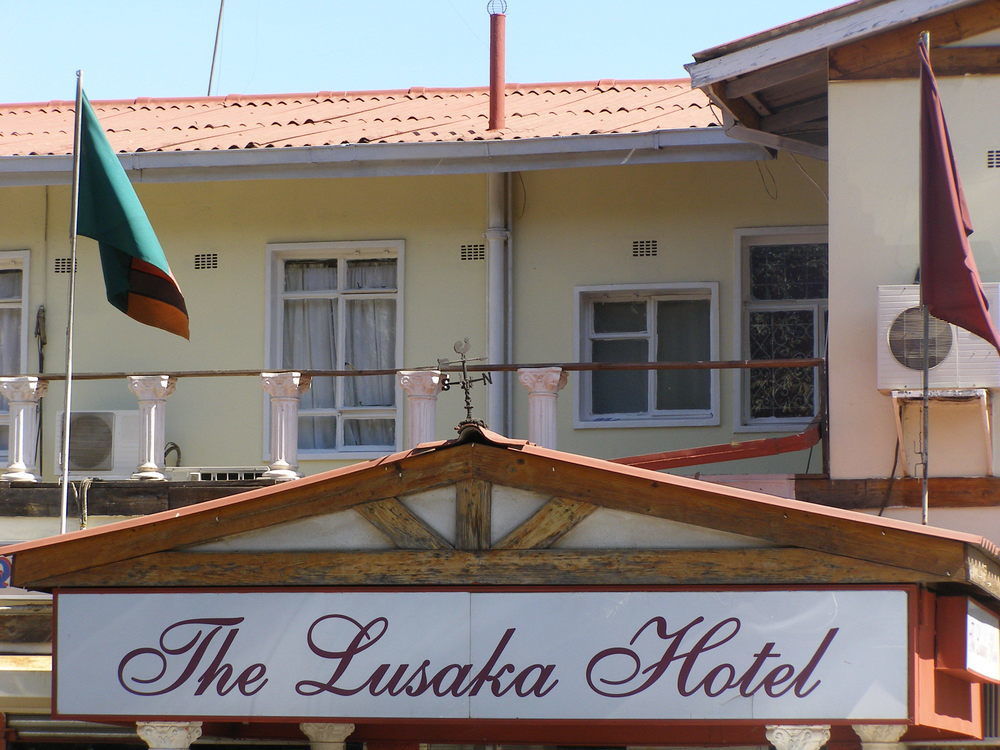 卢萨卡酒店 外观 照片